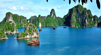 Baie d’Halong au Vietnam avec ses titres